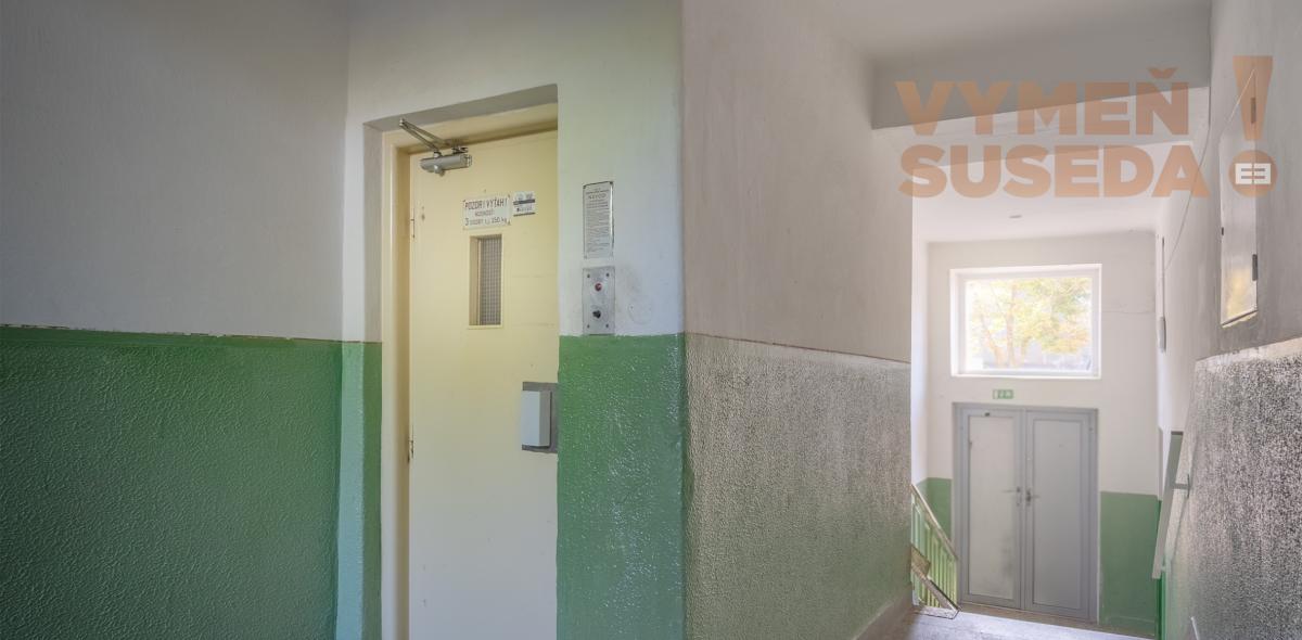 VYMEŇ SUSEDA! - Výnimočný 1 izb. TEHLOVÝ byt, 38.87 m2, Vysoké stropy, orientovaný do tichého dvora, Vajnorská ul., BA III – Nové Mesto.