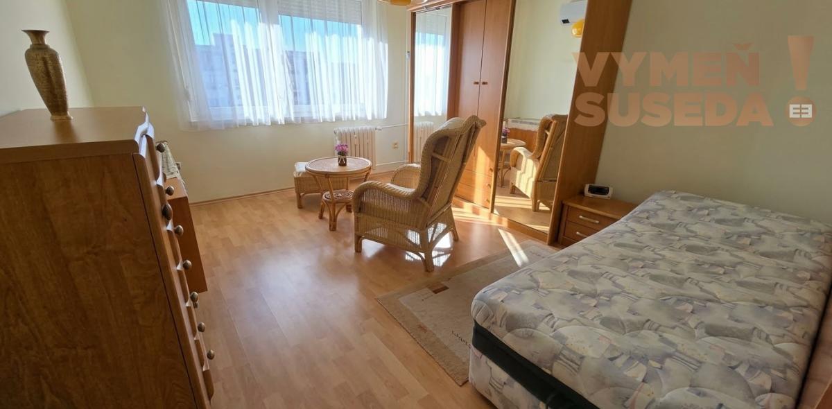 VYMEŇ SUSEDA! – VÝNIMOČNÝ 3-IZBOVÝ BYT S BALKÓNOM, MOŽNOSŤ ÚPRAVY NA 4-IZBOVÝ, ŠTEFUNKOVA ULICA, BRATISLAVA II – RUŽINOV