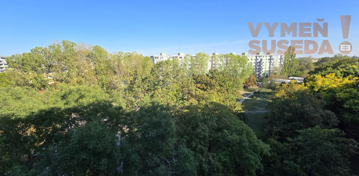 VYMEŇ SUSEDA! – VÝNIMOČNÝ 3-IZBOVÝ BYT S BALKÓNOM, MOŽNOSŤ ÚPRAVY NA 4-IZBOVÝ, ŠTEFUNKOVA ULICA, BRATISLAVA II – RUŽINOV