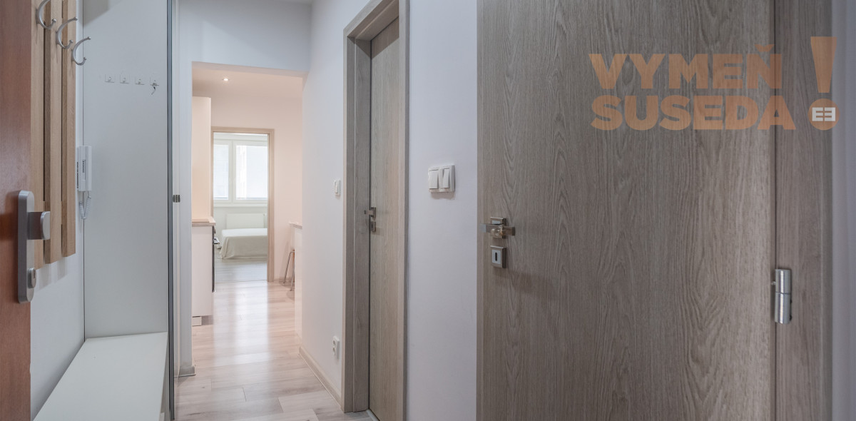 VYMEŇ SUSEDA! - Výnimočný kompletne zrekonštruovaný 4 izb. byt, s loggiou vyhľadávaná lokalita Markova ul., BA V, Petržalka.