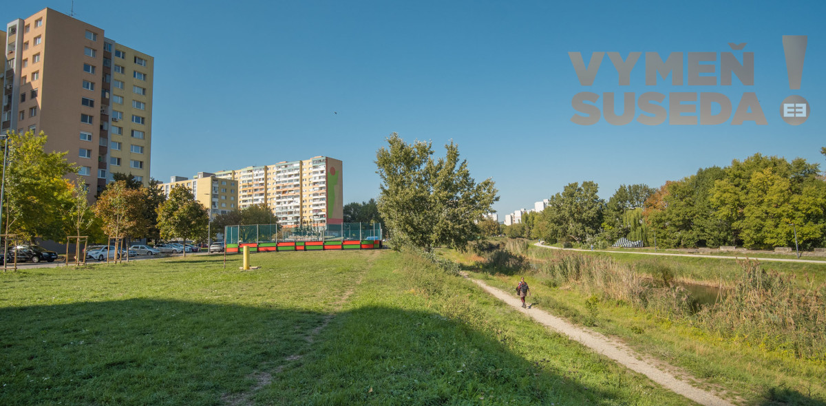 VYMEŇ SUSEDA! - Výnimočný kompletne zrekonštruovaný 3 izb. byt s loggiou, prerobený na 4 izb byt, Markova ul., BA V, Petržalka.