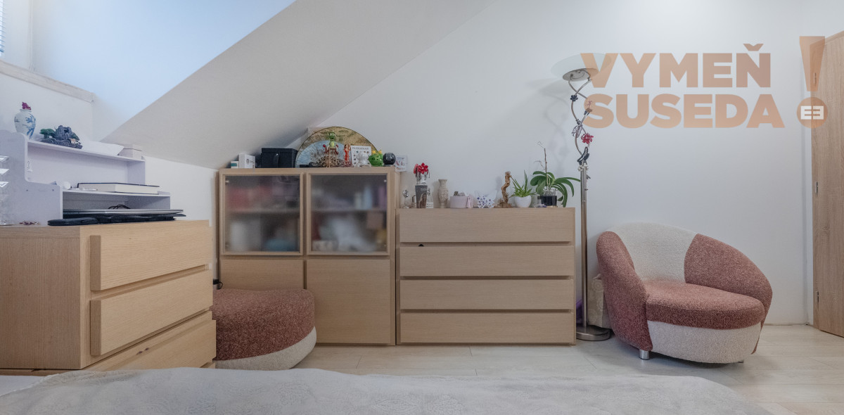 VYMEŇ SUSEDA – PRIESTOR PRE KANCELÁRIU ALEBO FIRMU 380 m2 SO ZÁHRADOU A GARÁŽOU, DUNAJSKÁ STREDA - CENTRUM.