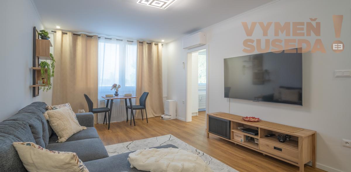 VYMEŇ SUSEDA! – KOMPLETNE ZREKONŠTRUOVANÝ A ZARIADENÝ 3 IZB. BYT S LOGGIOU, BRATISLAVSKÁ ULICA, PIEŠŤANY