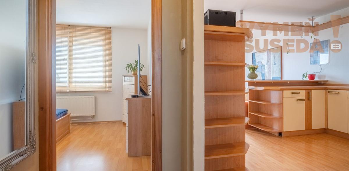 VYMEŇ SUSEDA! – Na predaj výnimočný 3 izbový byt s loggiou v srdci Šamorína /Gazdovský rad/