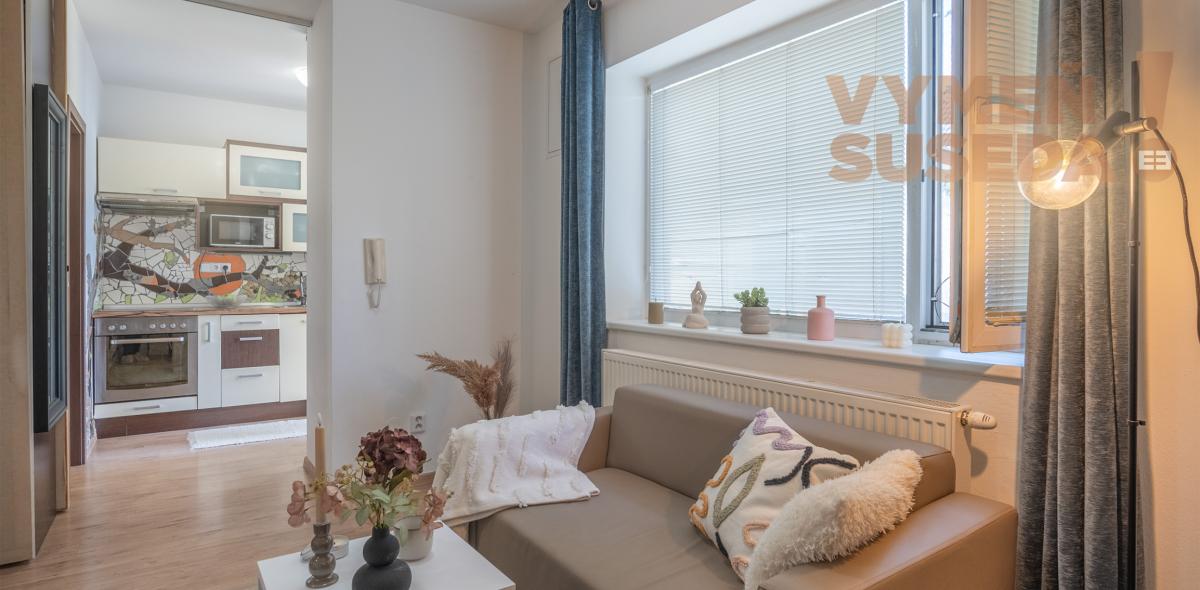 VYMEŇ SUSEDA! – VÝNIMOČNÝ 1-izb. byt s terasou TEHLA, MIEROVÁ UL., BRATISLAVA II PRIEVOZ
