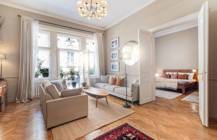 PREDANÉ - VÝNIMOČNÝ STAROMESTSKÝ 4 IZB. BYT s balkónom, Palisády, ul. Mateja Bela, BA I