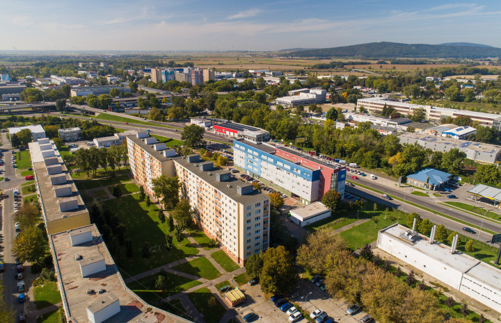 Hľadáme pre klienta 3i byt v lokalite Petržalka, BA V.