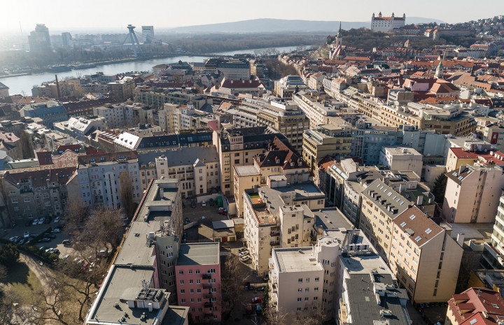 Hľadáme pre hotovostného klienta 2 izb. byt BA Staré Mesto