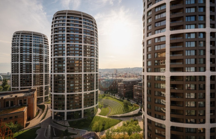 Hľadáme pre nášho klienta 2 izb./3 izb. byt v SKYPARKU