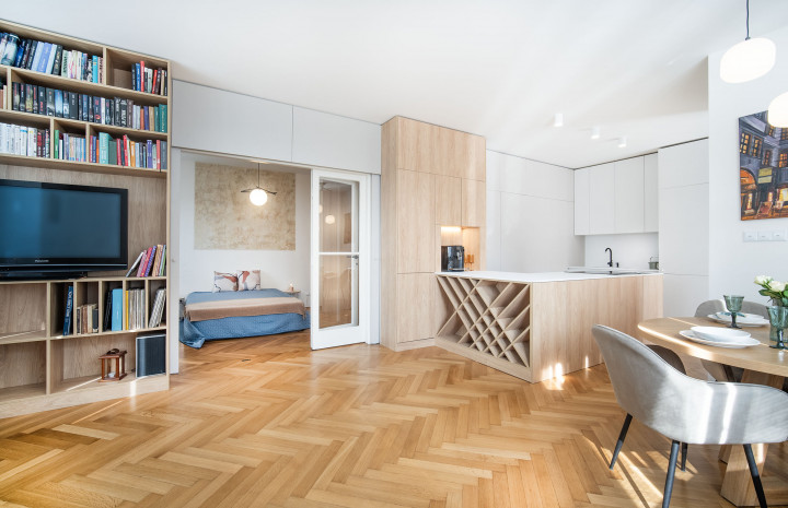 PREDANÉ - JEDINEČNÝ STAROMESTSKÝ 3 IZB. BYT s PREDZÁHRADKOU, Palisády, ul. Fraňa Kráľa, BA I