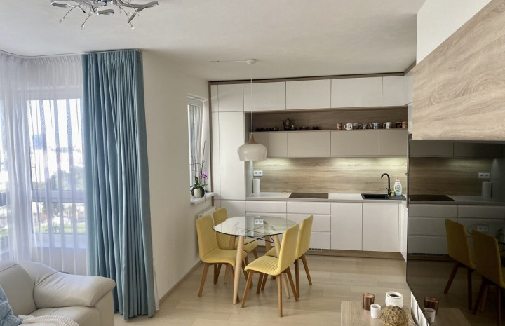 PREDANÉ! - NA PREDAJ KRÁSNY PRESVETLENÝ 2.IZB BYT S LOGGIOU - NOVÉ MESTO / BELÁRIA KOLIBA, SVÄTOVAVRINECKÁ UL.