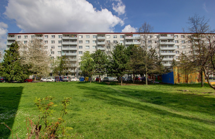 VYMEŇ SUSEDA! - HĽADÁME PRE KLIENTA 1 IZB. BYT LOKALITA RUŽINOV