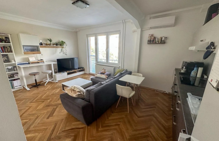 VYMEŇ SUSEDA! – VÝNIMOČNÝ 2 IZB. ZARIADENÝ BYT S BALKÓNOM, SVIDNÍCKA, BA II, RUŽINOV