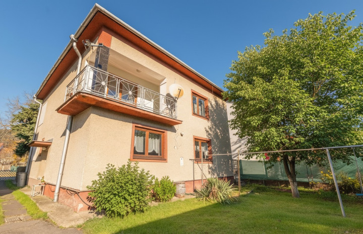 VYMEŇ SUSEDA! - Na predaj pekný 4 izbový rodinný dom v obci Slovenká Ľupča – pri meste Banská Bystrica