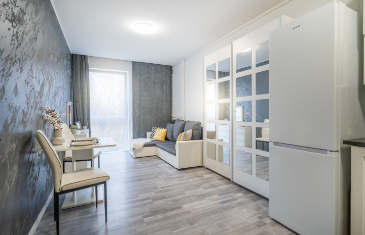 Rezervované – KOMPLETNE ZREKONŠTRUOVANÝ 2 IZB. BYT, STAVBÁRSKA, BRATISLAVA II, VRÁKUŇA