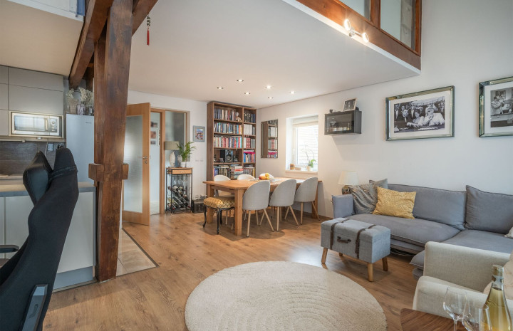 VYMEŇ SUSEDA! - Luxusné bývanie s atmosférou rodinného domu – 4-izbový mezonet so záhradou |Dunajská Lužná