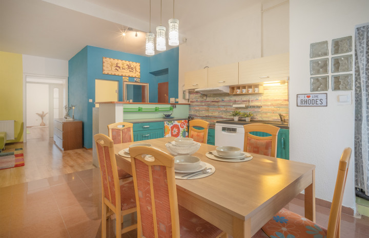 VYMEŇ SUSEDA! - Výnimočný 3 izb. TEHLOVÝ, staromestský byt 91.55 m2 s východom na terasu, Dostojevského rad, Staré mesto - BA I.