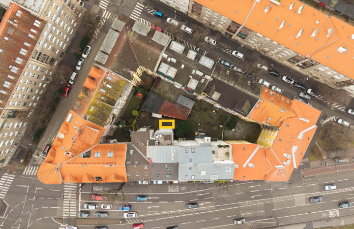 VYMEŇ SUSEDA! - Výnimočný 3 izb. TEHLOVÝ, staromestský byt 91.55 m2 s východom na terasu, Dostojevského rad, Staré mesto - BA I.