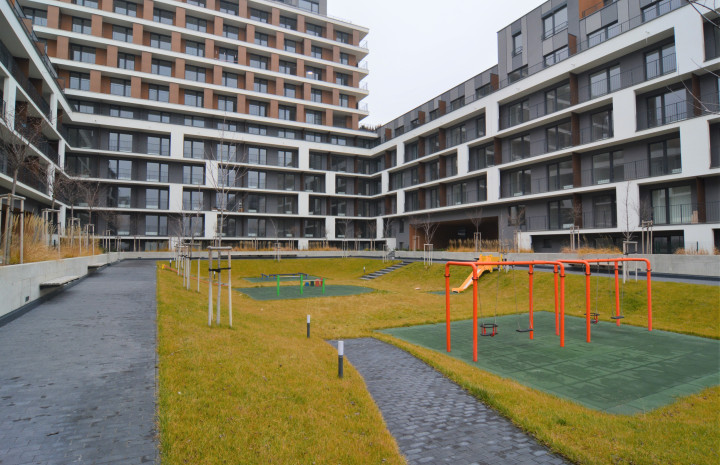 VYMEŇ SUSEDA! - Hľadáme pre hotovostného klienta 2-izbový byt v BA Petržalka